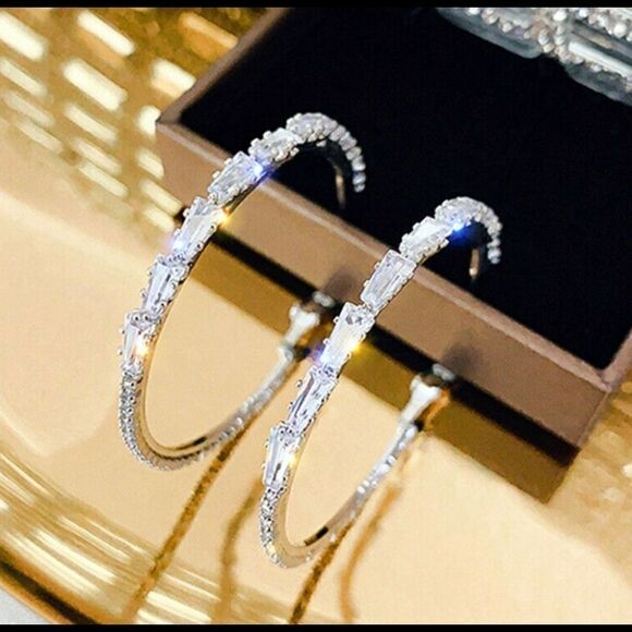 18kt White Gold PLATED CZ Diamond Hoop Earrings - Picture 1 of 9